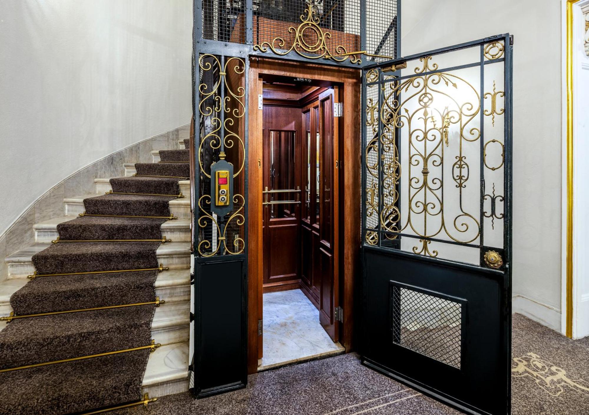 Palazzo Donizetti Hotel - Special Class Istanbul Exterior photo